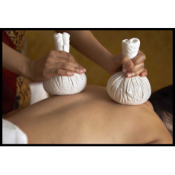 Masaje de hierbas tailandesas 90 Minutos